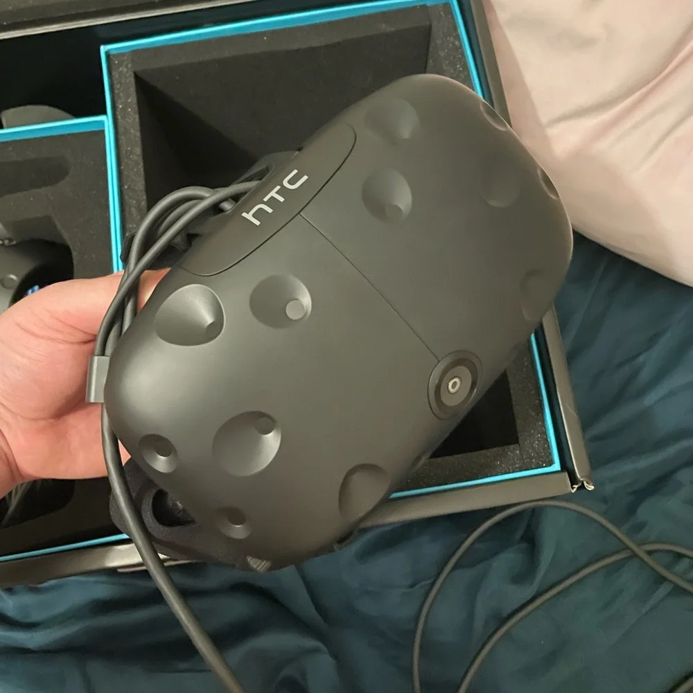 HTC vive head set